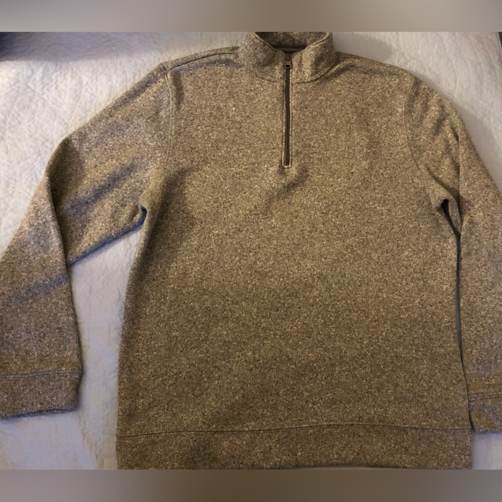 Man’s sweater old navy